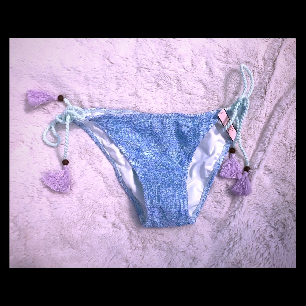 Victoria’s Secret bikini bottom size Medium